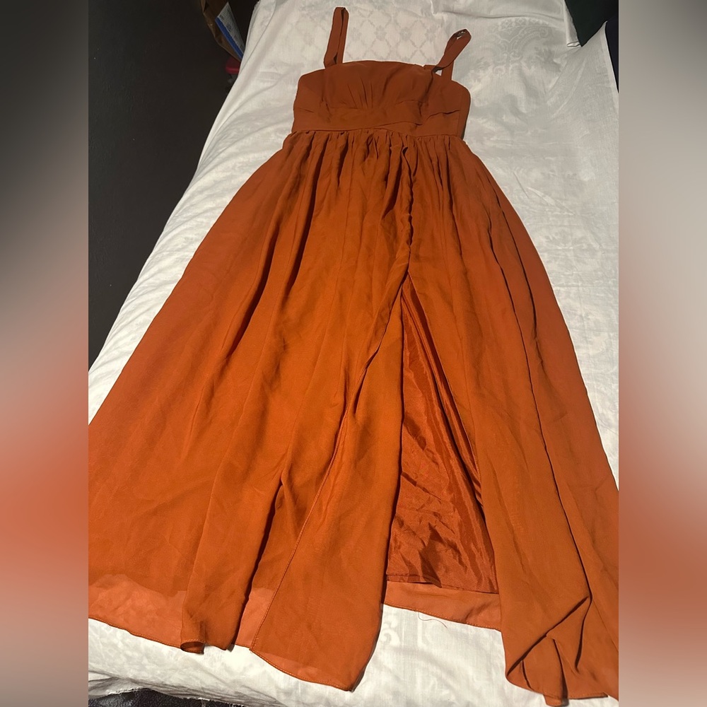 Elegant Orange Marrón Wedding Dress